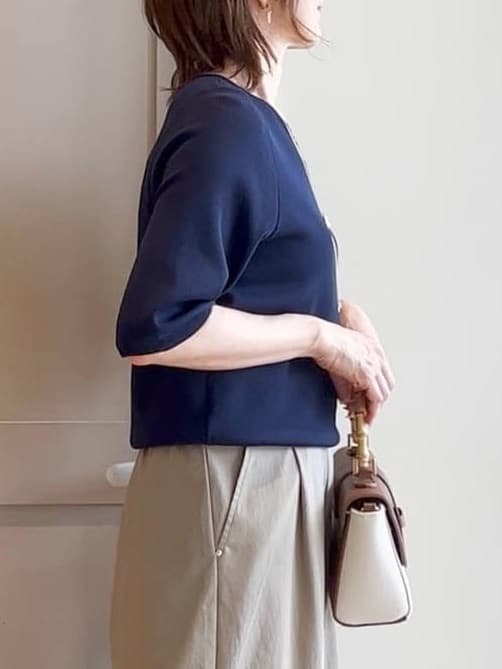 yamakoさんの「grove｜ひんやり多機能・やわらかドライタッチ五分袖プルオーバー」を使ったコーディネート
