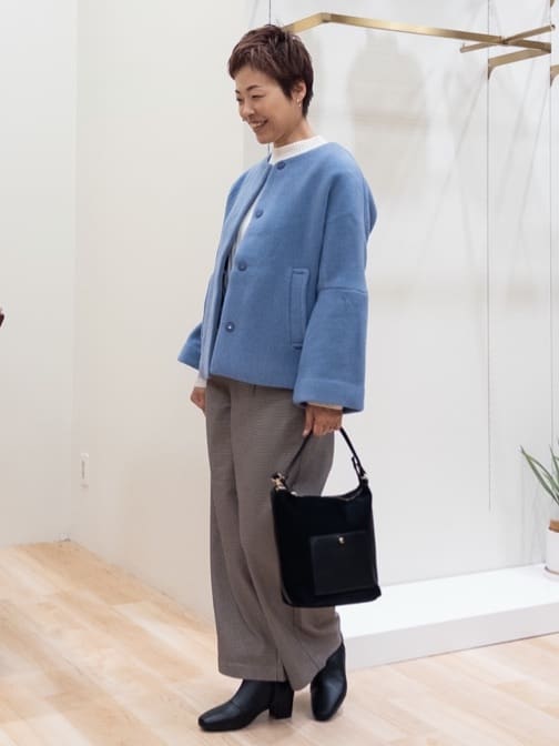 シュウコさんの「grove｜【ウール混】軽やかに羽織れるショートコート」を使ったコーディネート