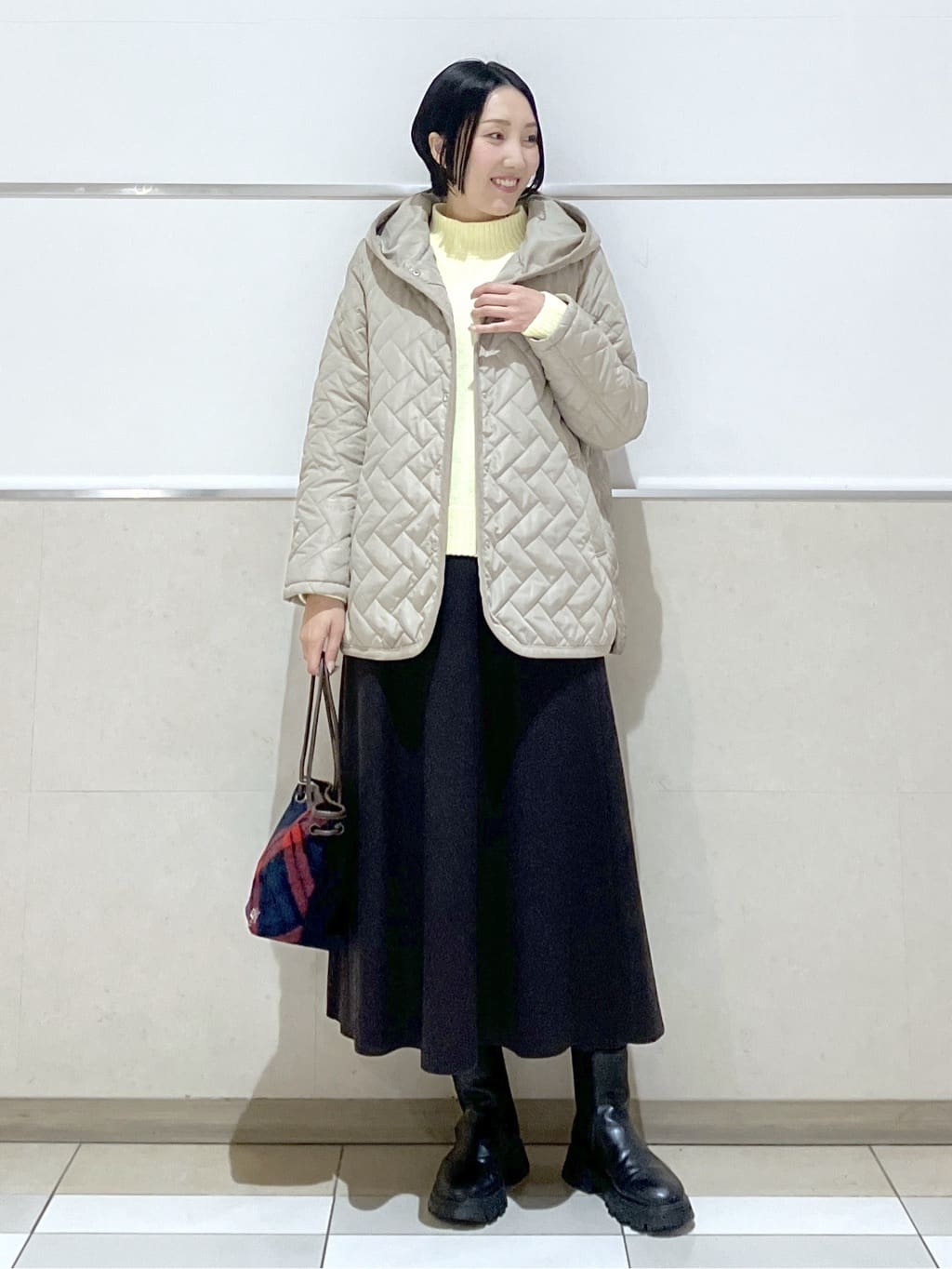eriko さんの「Dessin｜【洗える】ハイネックベロアモールニット」を使ったコーディネート