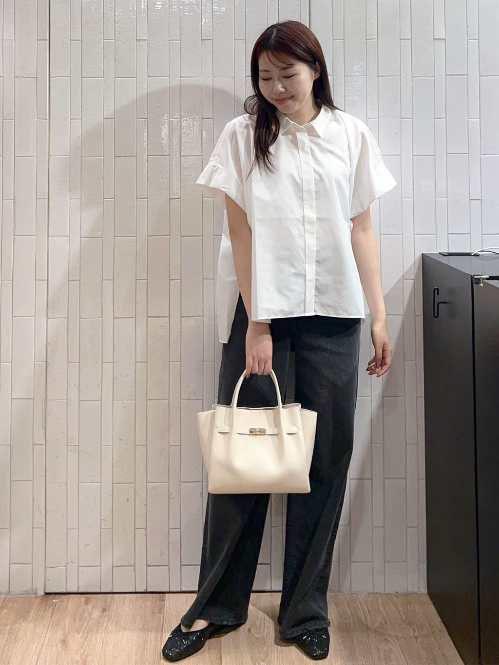 Risaさんの「OPAQUE.CLIP｜《andGIRL掲載》リラクシーシャツ【洗濯機洗い可】」を使ったコーディネート