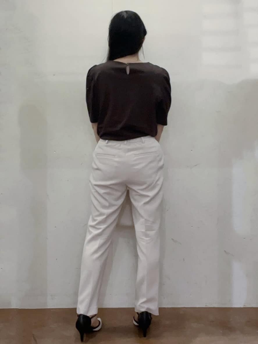 Hitomiさんの「index｜《7色展開／XS-LLサイズ》多機能タックスリーブトップス【汗ジミ防止／吸水速乾／接触冷感／UVケア」を使ったコーディネート