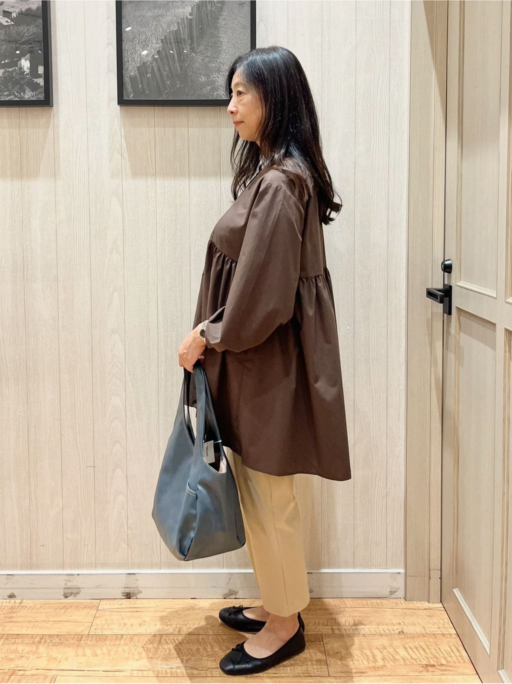 youさんの「SHOO･LA･RUE｜【洗える/S-LL/美脚シルエット】ハイパーストレッチ テーパードパンツ」を使ったコーディネート