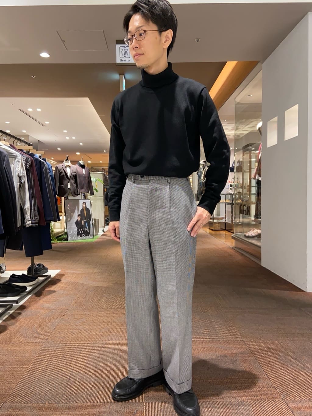 わいずみさんの「TAKEO KIKUCHI｜【抗菌防臭】クロスウィーブ ジャケット」を使ったコーディネート