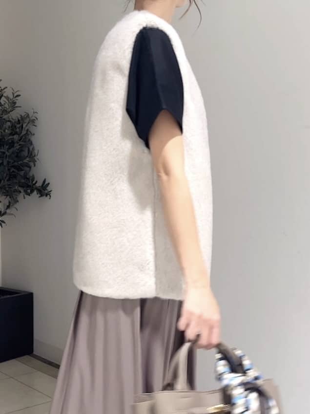 shioriさんの「INDIVI｜ミンク調フェイクファージレ」を使ったコーディネート