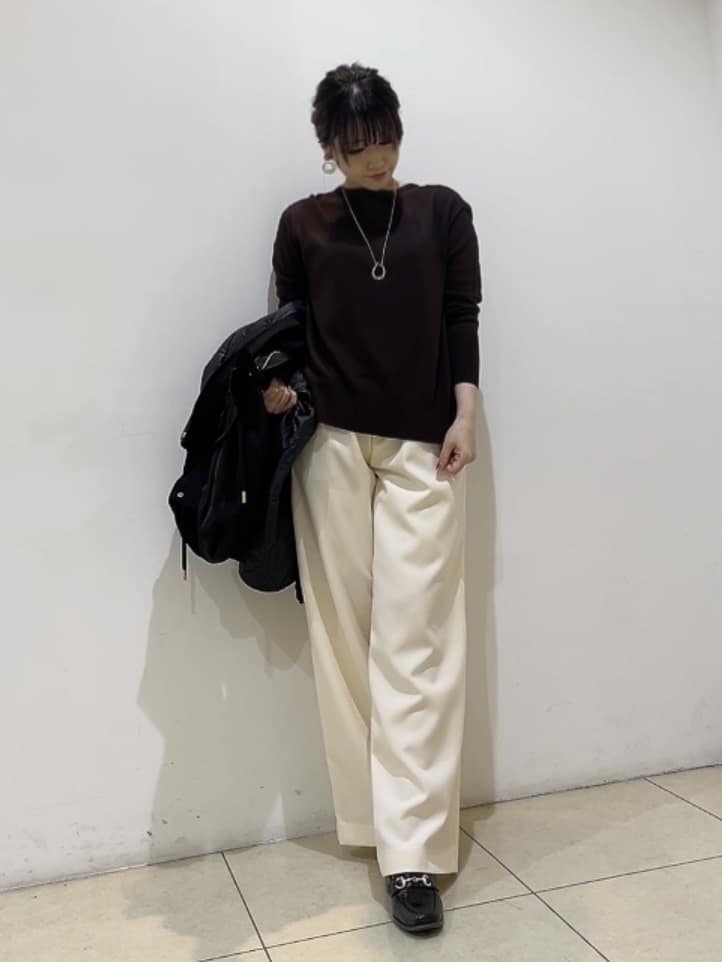 watanabeさんの「UNTITLED｜【8色展開/体型カバー】魅せるタイムレスニット」を使ったコーディネート