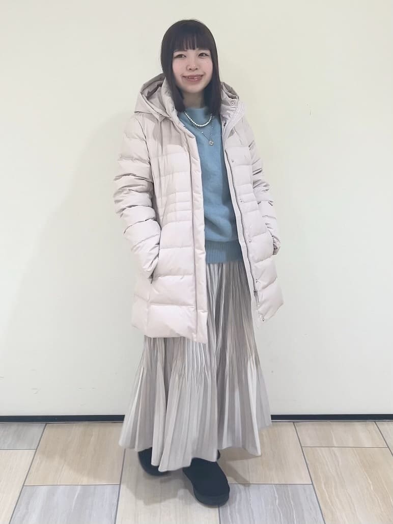 Mitsukiさんの「UNTITLED｜【はっ水機能/フード取り外し可】ミディダウンコート」を使ったコーディネート