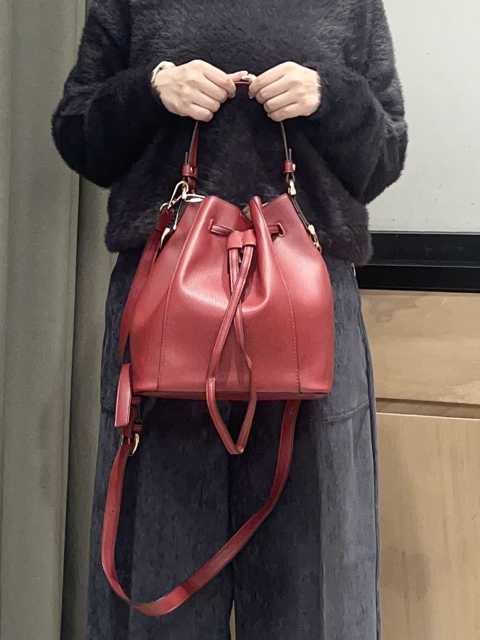 かのさんの「THE SHOP TK｜【華やかで柔らか】ふわふわフェザーニット/洗える・前後2WAY」を使ったコーディネート