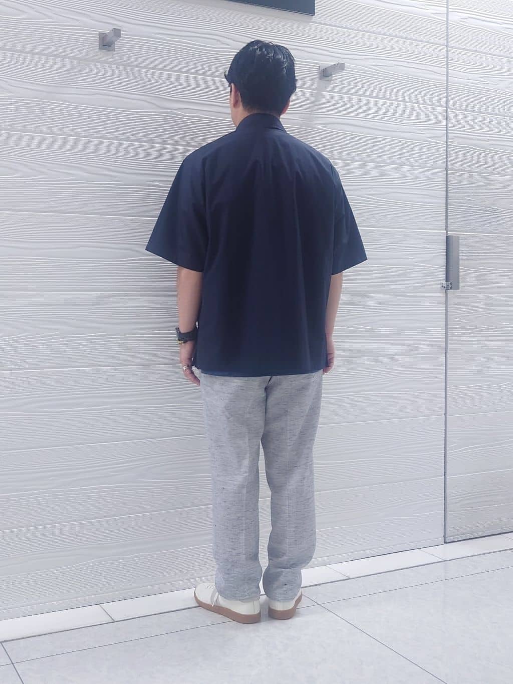 かずさんの「TAKEO KIKUCHI｜【尾州織】リネンブレンド メッシュパンツ」を使ったコーディネート