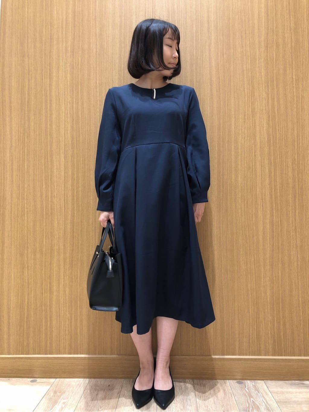 tomoさんの「OPAQUE.CLIP｜◆【抗菌防臭加工／低反発クッション】名品　ポインテッドトゥパンプス」を使ったコーディネート