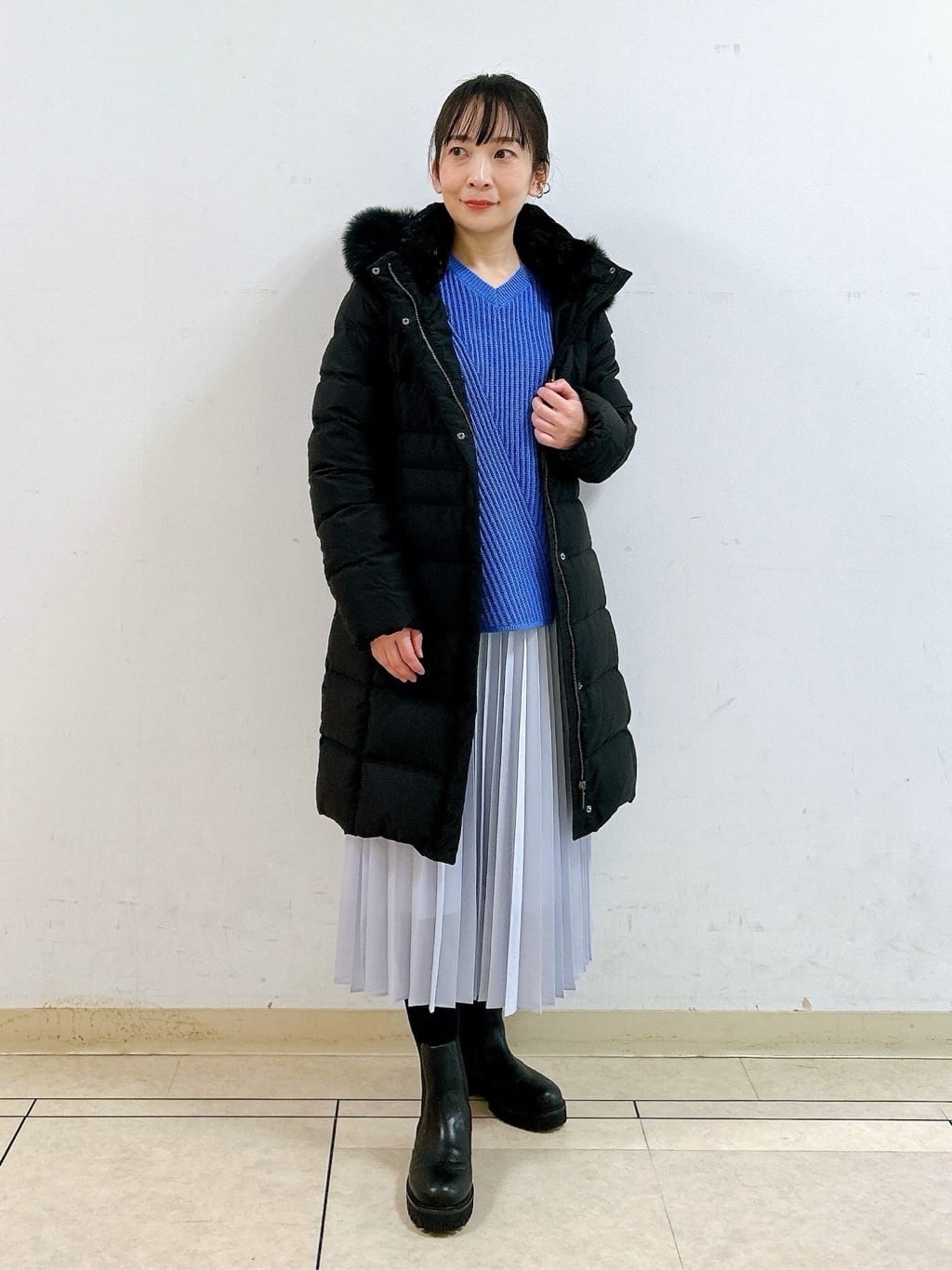 hattoriさんの「INDIVI｜◆【洗える／コットン混】アシメデザインニット」を使ったコーディネート