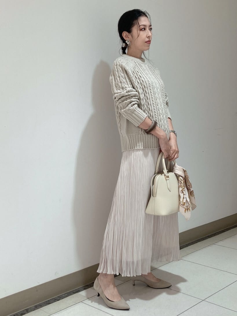 環さんの「UNTITLED｜【洗える】スポンディッシュ ケーブル柄ニット」を使ったコーディネート