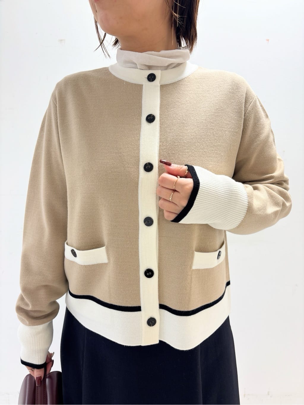 ayumiさんの「UNTITLED｜【ハイネック/レイヤード/重ね着におすすめ】トリコットベロア シアーインナー」を使ったコーディネート