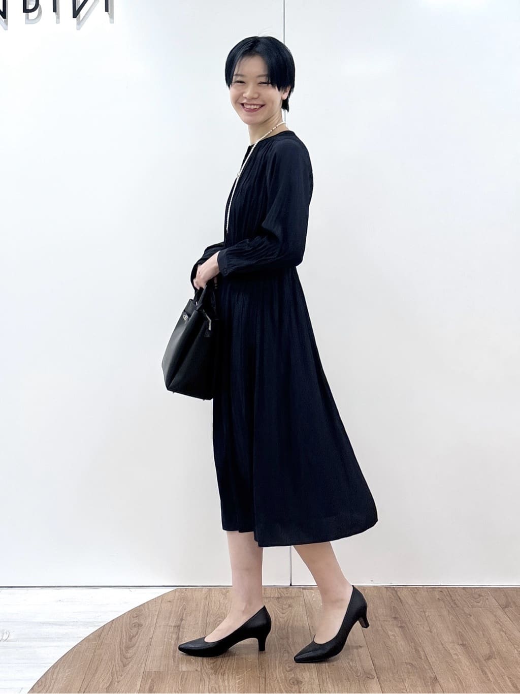 kanaeさんの「INDIVI｜【通勤スーツ／洗える】ストレッチカラーレスジャケット」を使ったコーディネート