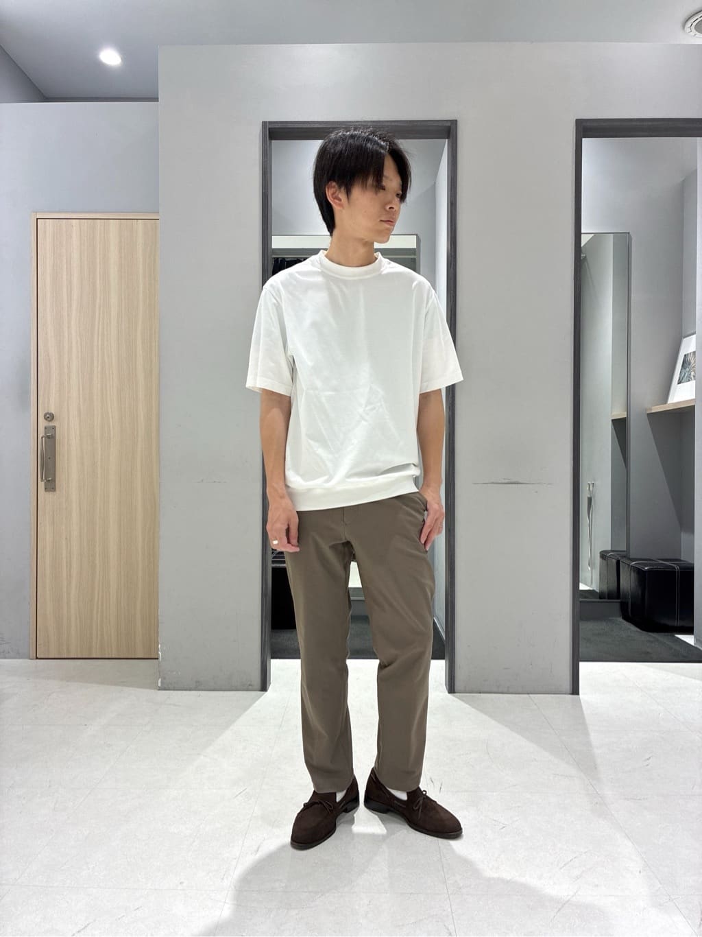 わいずみさんの「TAKEO KIKUCHI｜【抗菌防臭／5サイズ展開】ハイゲージポンチ Tシャツ」を使ったコーディネート