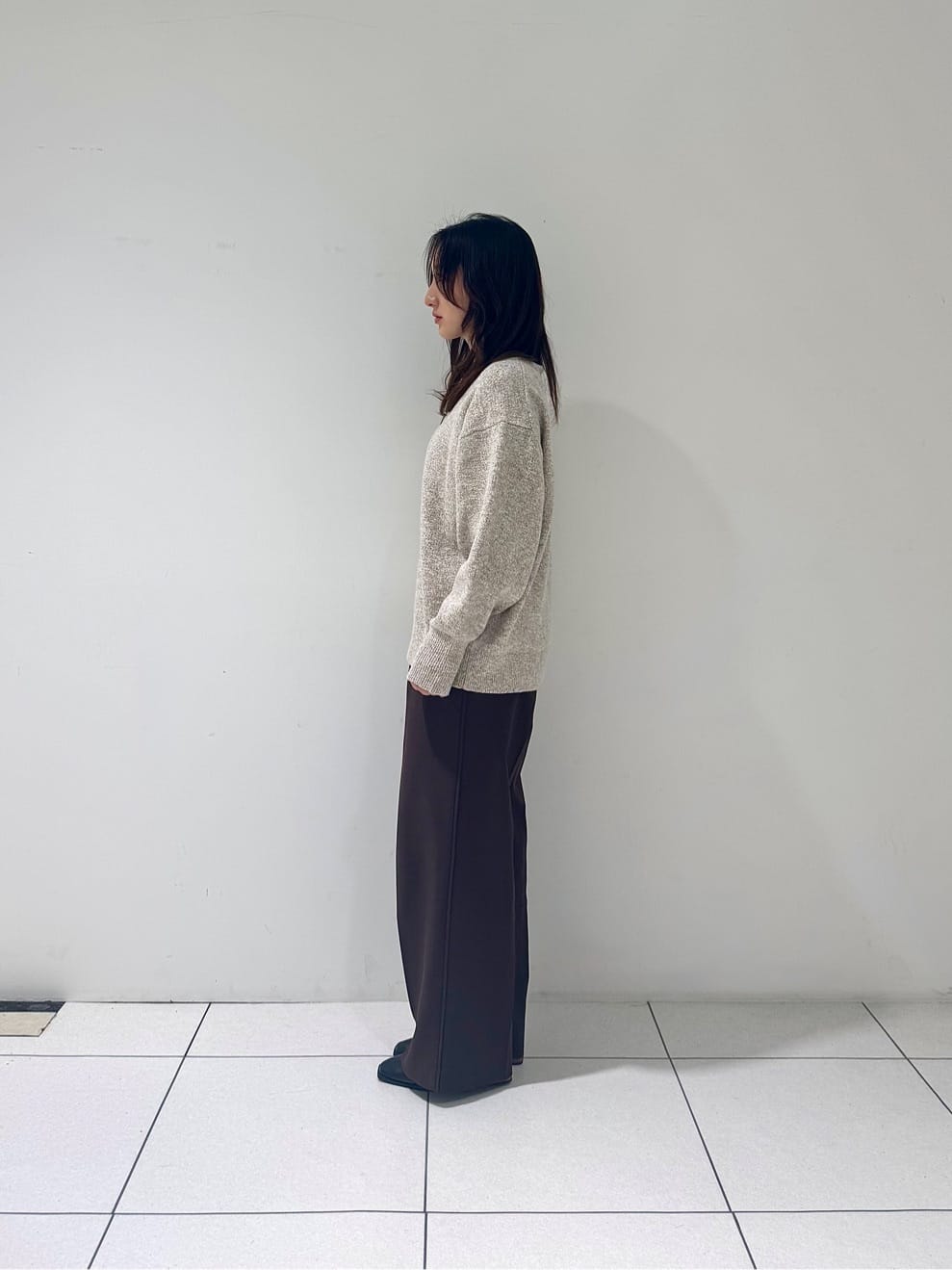 そんさんの「INDIVI｜Comfy SET UP｜イージーストレートワイドパンツ【セットアップ対応／通勤/カセット服】」を使ったコーディネート