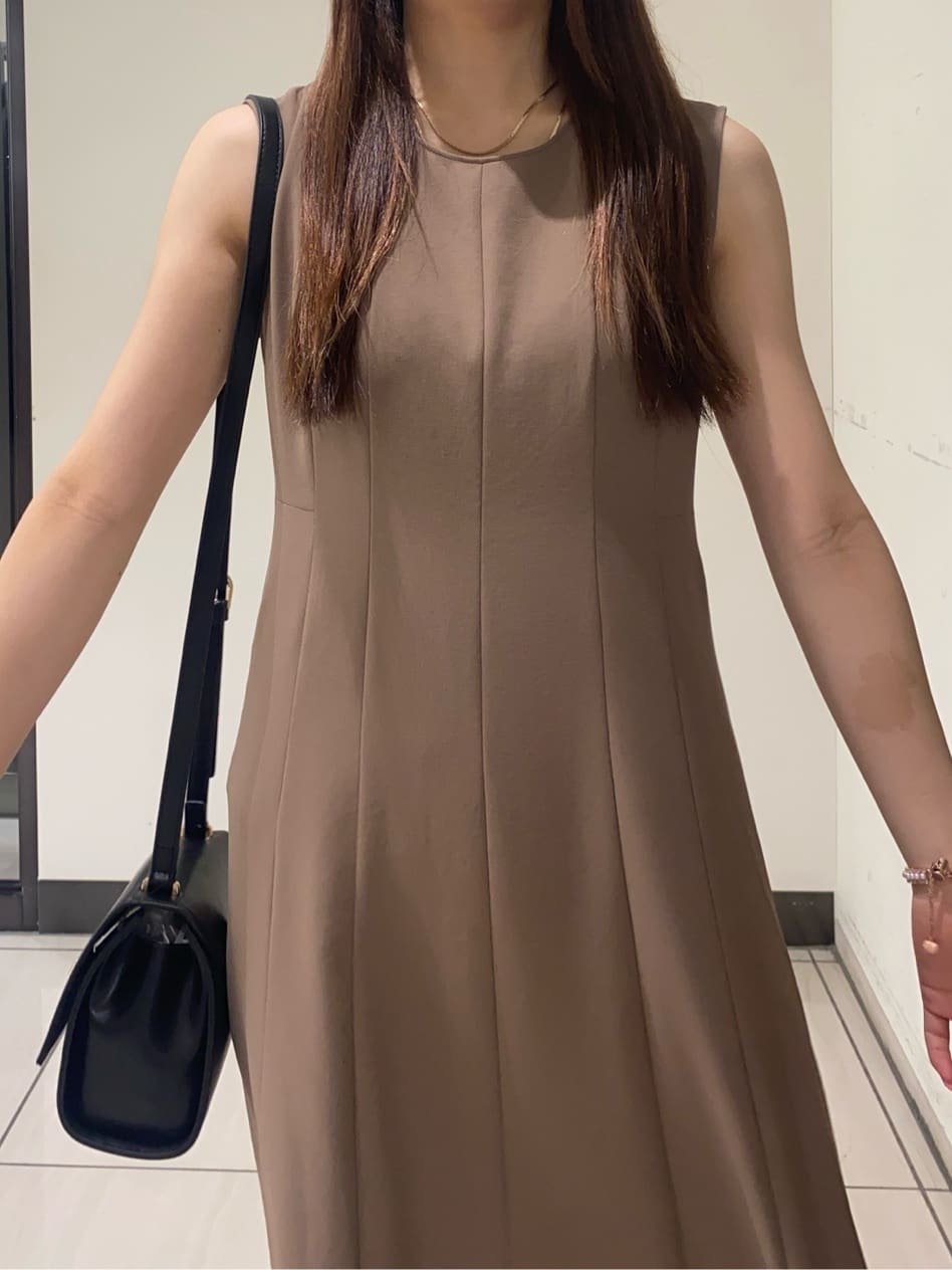 momoさんの「INDIVI｜ミニスクエアショルダー」を使ったコーディネート
