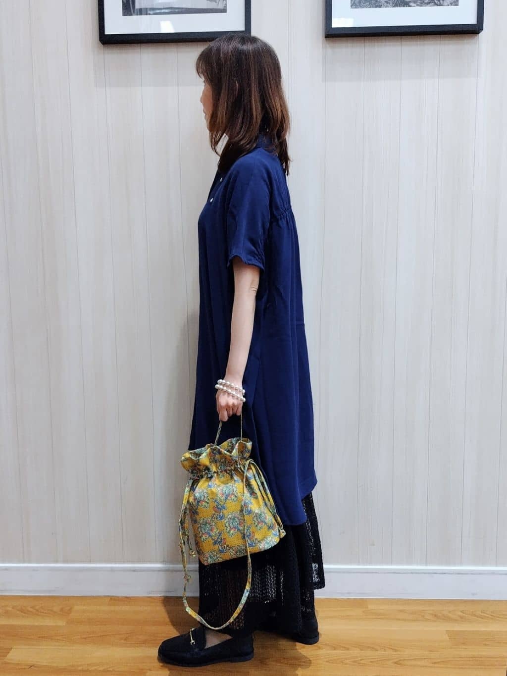 yseさんの「SHOO･LA･RUE｜【S-LL/体型カバー】さらりとしたタッチが心地よい バックギャザーブラウス」を使ったコーディネート