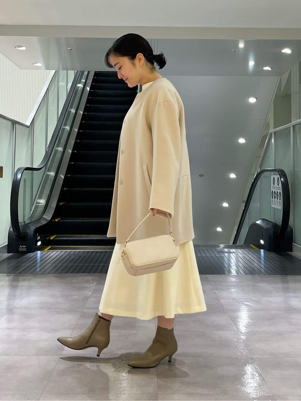 ちりんさんの「UNTITLED｜◆【洗える/体型カバー】コットンウールプルオーバーニット」を使ったコーディネート