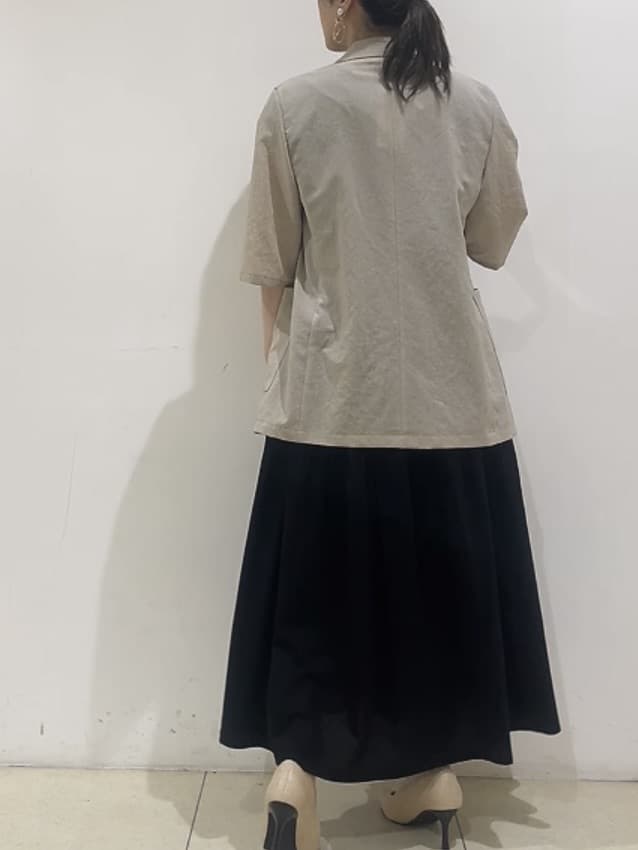 watanabeさんの「UNTITLED｜【吸水速乾/洗える】ハーフスリーブジャケット」を使ったコーディネート