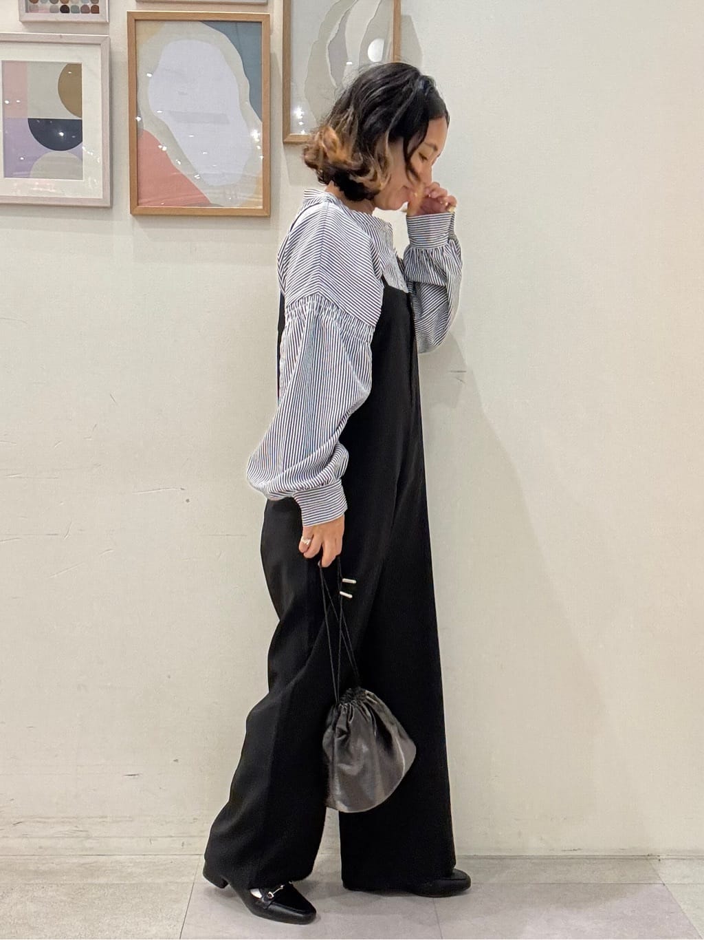 たけぴさんの「SHOO･LA･RUE｜【S-LL】大人カジュアルに ベアトップ風 キャミサロペット」を使ったコーディネート