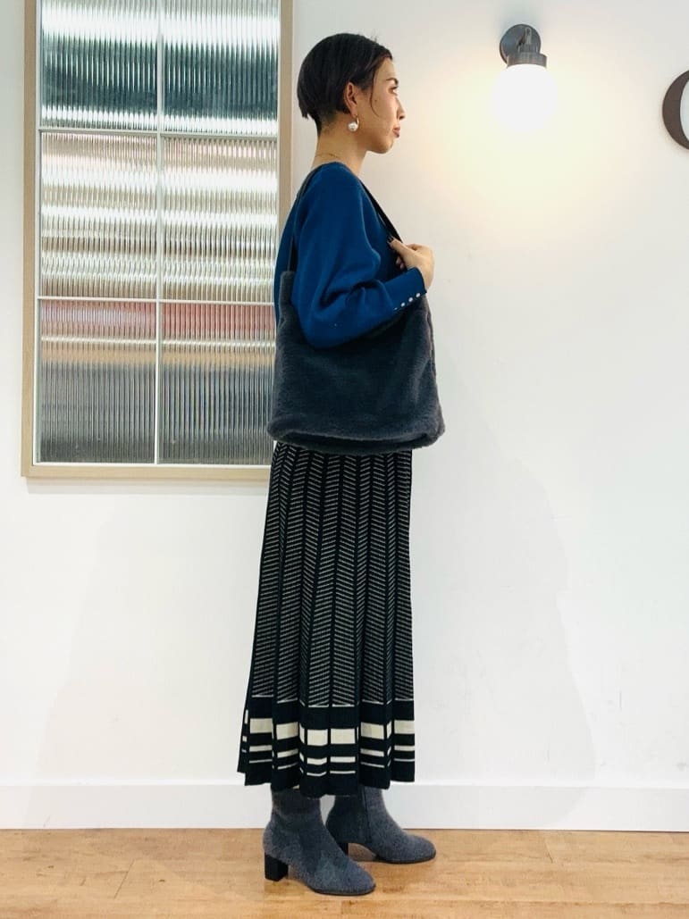 えまんさんの「SHOO･LA･RUE｜起毛ニットブーツ」を使ったコーディネート