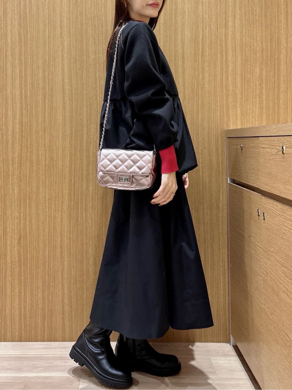 maiさんの「OPAQUE.CLIP｜ウールライクペプラムドッキングアウター【洗濯機洗い可】」を使ったコーディネート