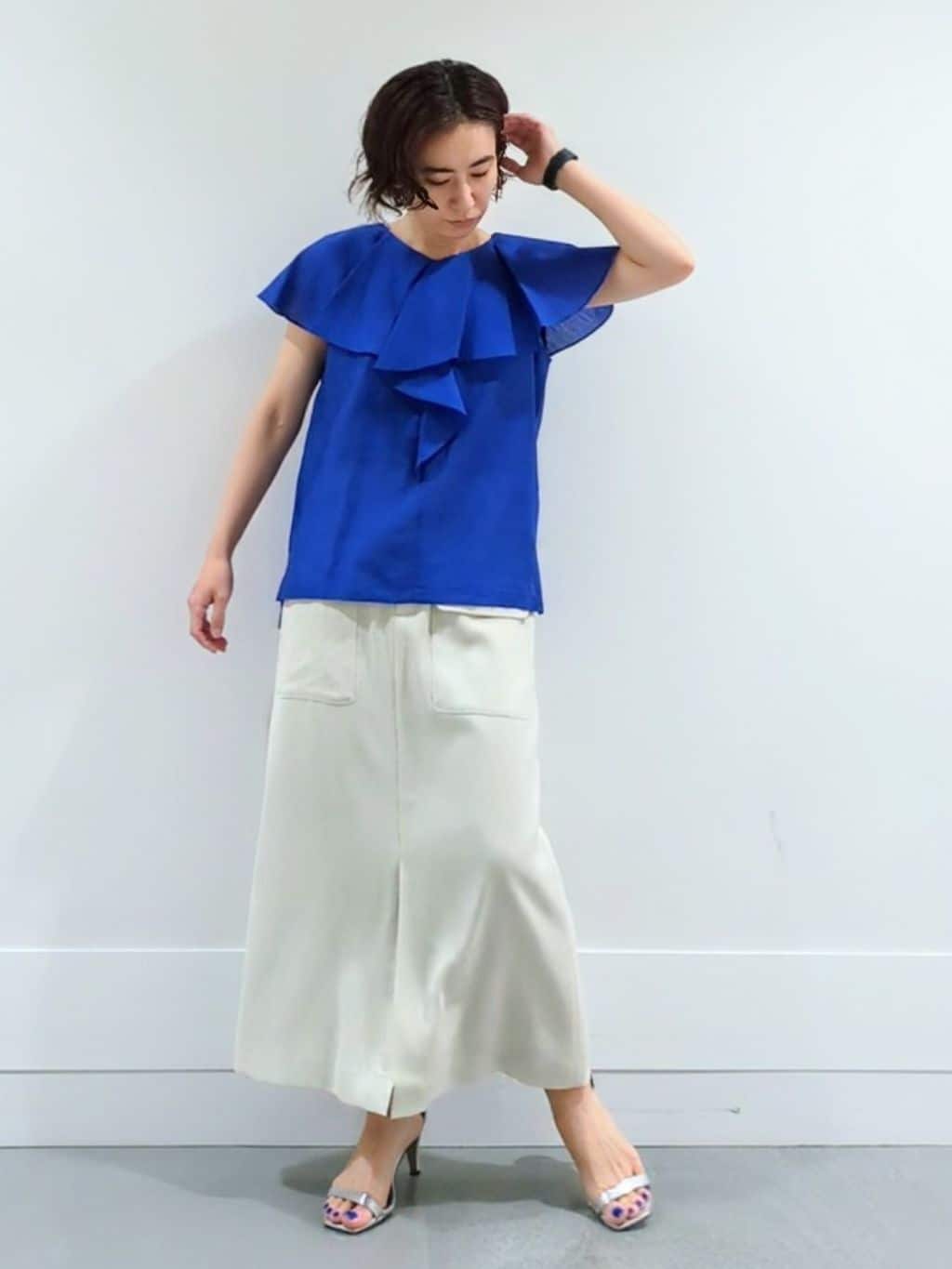 ミズタさんの「UNTITLED｜【きれいめ/洗える/フリル】ラッフルシアーブラウス」を使ったコーディネート