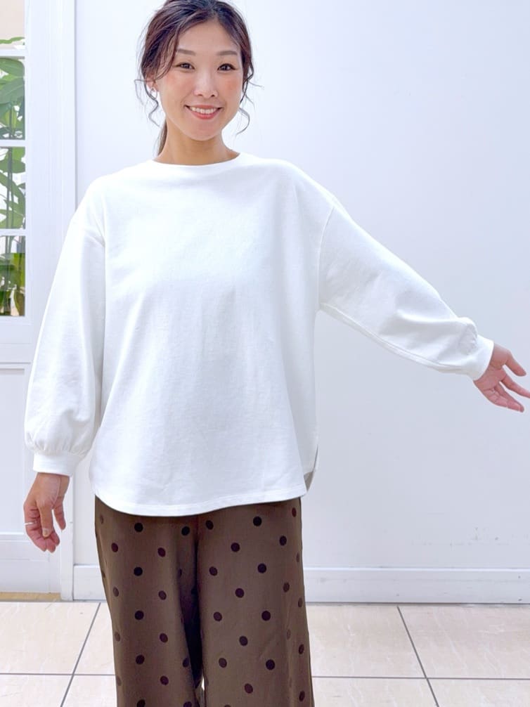 Osawaさんの「Dessin｜【360度可愛い・洗える】バックヘンリーカットソー」を使ったコーディネート