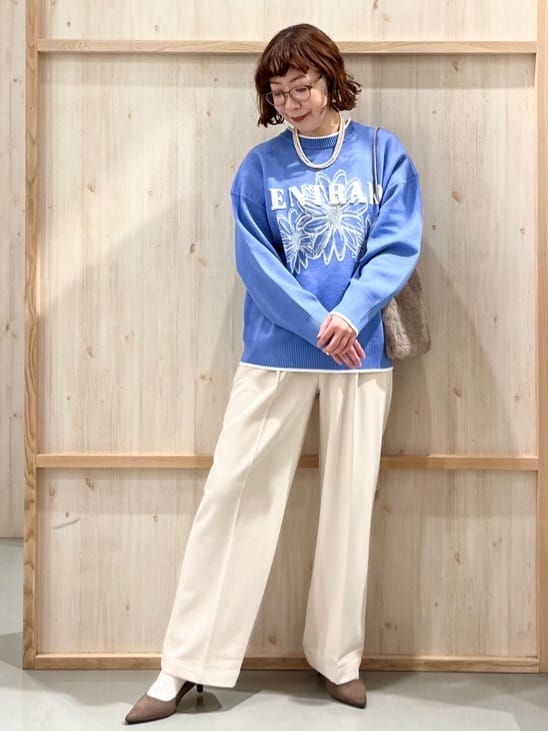 nakoさんの「THE SHOP TK｜花柄ラメジャカードニット」を使ったコーディネート