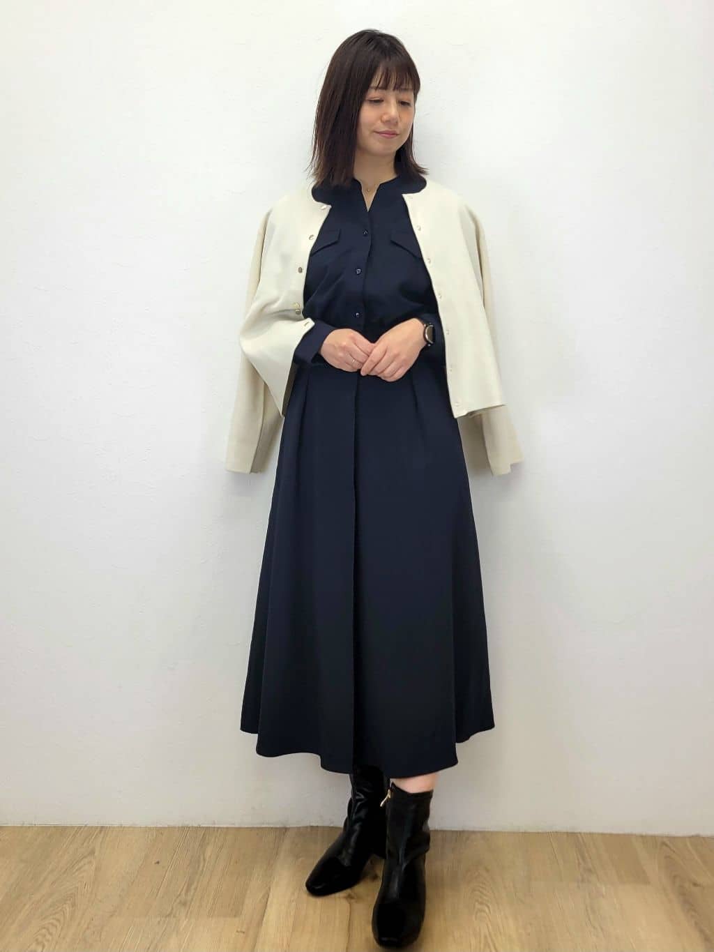 LISAさんの「OPAQUE.CLIP｜ウールライクフィット＆フレアワンピース【洗濯機OK】」を使ったコーディネート