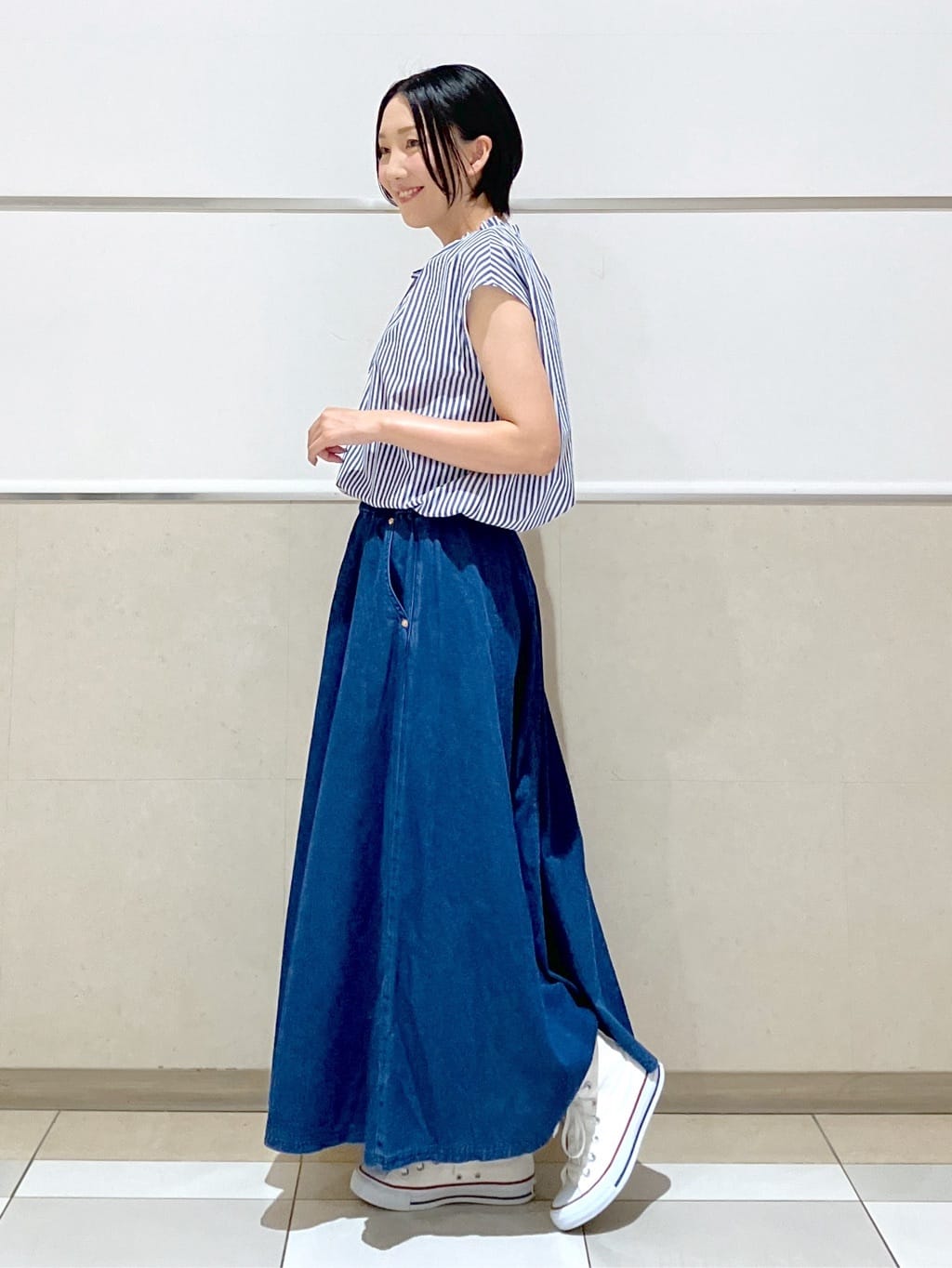 eriko さんの「Dessin｜【洗える】ストライプ柄フレンチスリーブスキッパ―ブラウス」を使ったコーディネート