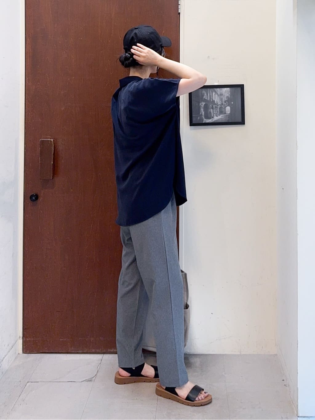 𝐇𝐢𝐫𝐨𝐦𝐢さんの「SHOO･LA･RUE｜【洗える/S-LL/プチプラ】さらっとすっきりきれい見え スキッパーブラウス」を使ったコーディネート