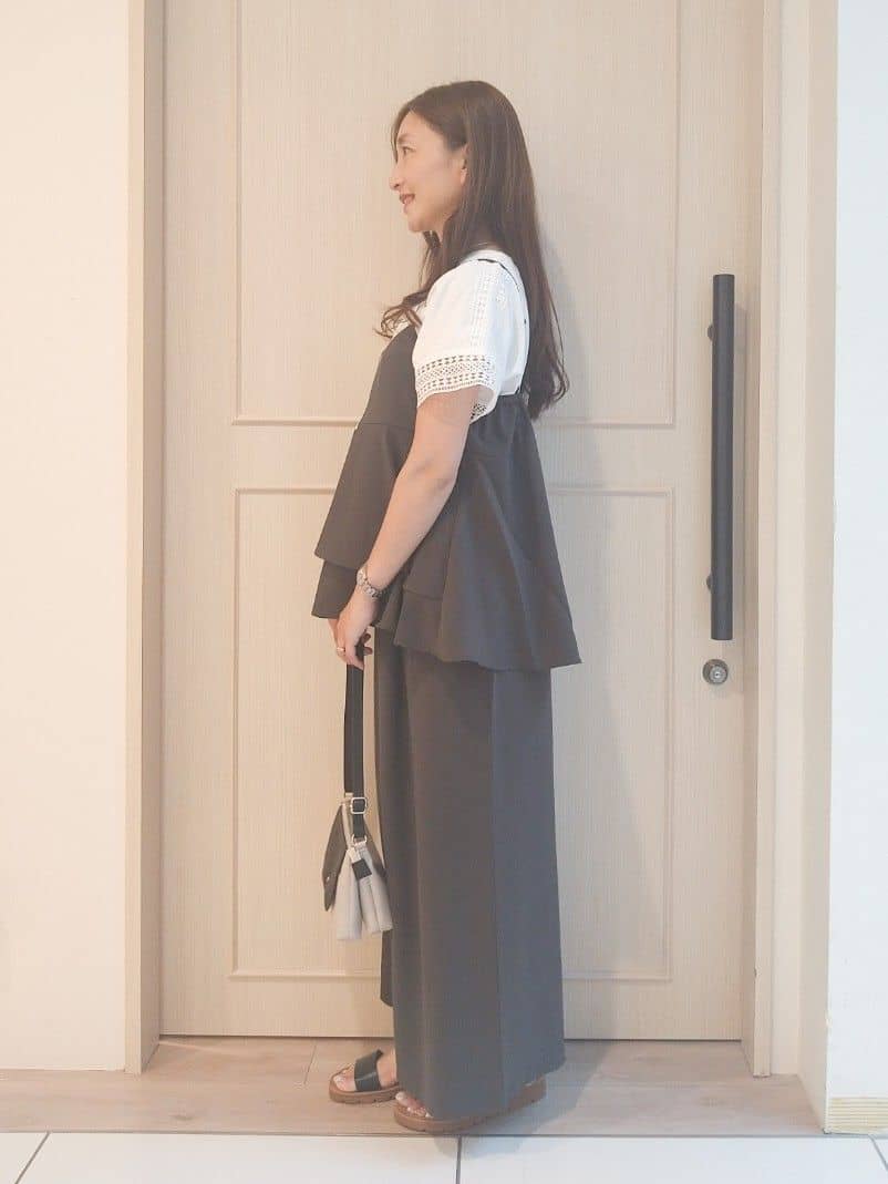 mi-saさんの「SHOO･LA･RUE｜【S-LL/セットアップ可/ひんやり】女性らしさ溢れる ティアードキャミソール」を使ったコーディネート