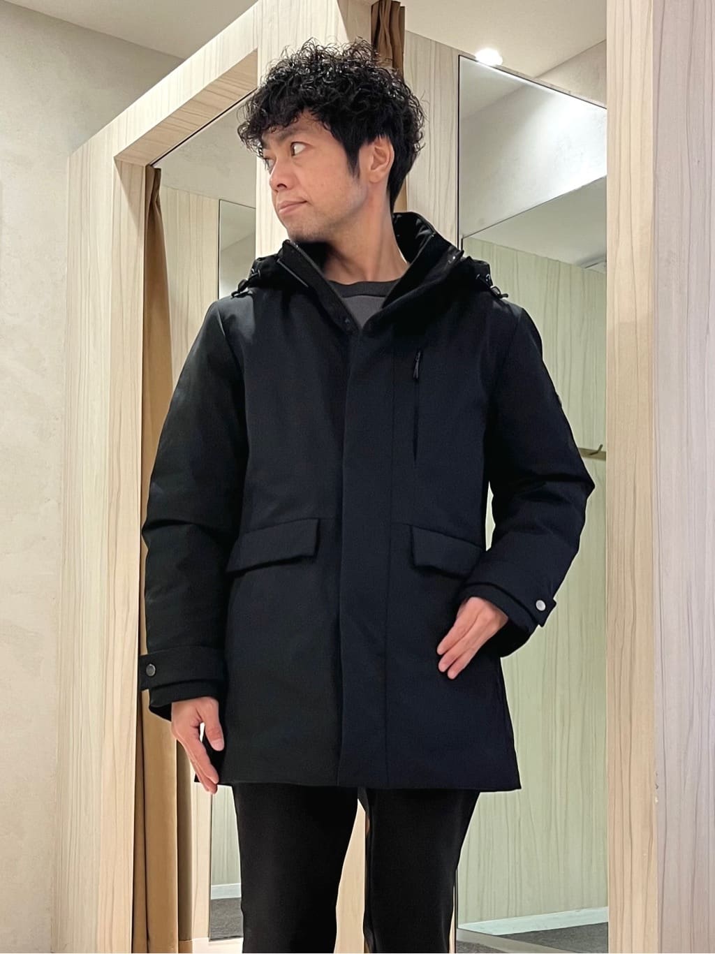 URAさんの「TAKEO KIKUCHI｜【None Of Stress】ストレッチ ダウンブルゾン」を使ったコーディネート