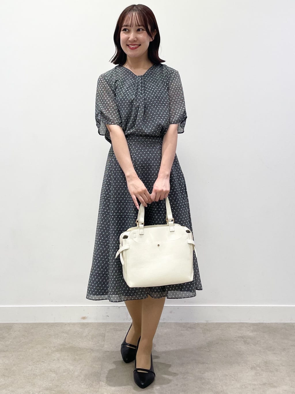 yukariさんの「Reflect｜【マシンウォッシュ可／セットアップ可】コツキ柄プリントブラウス」を使ったコーディネート