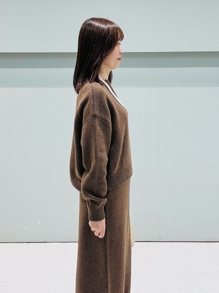 makiさんの「UNTITLED｜【セットアップ可/ゆったり】ウール混ラメニット」を使ったコーディネート