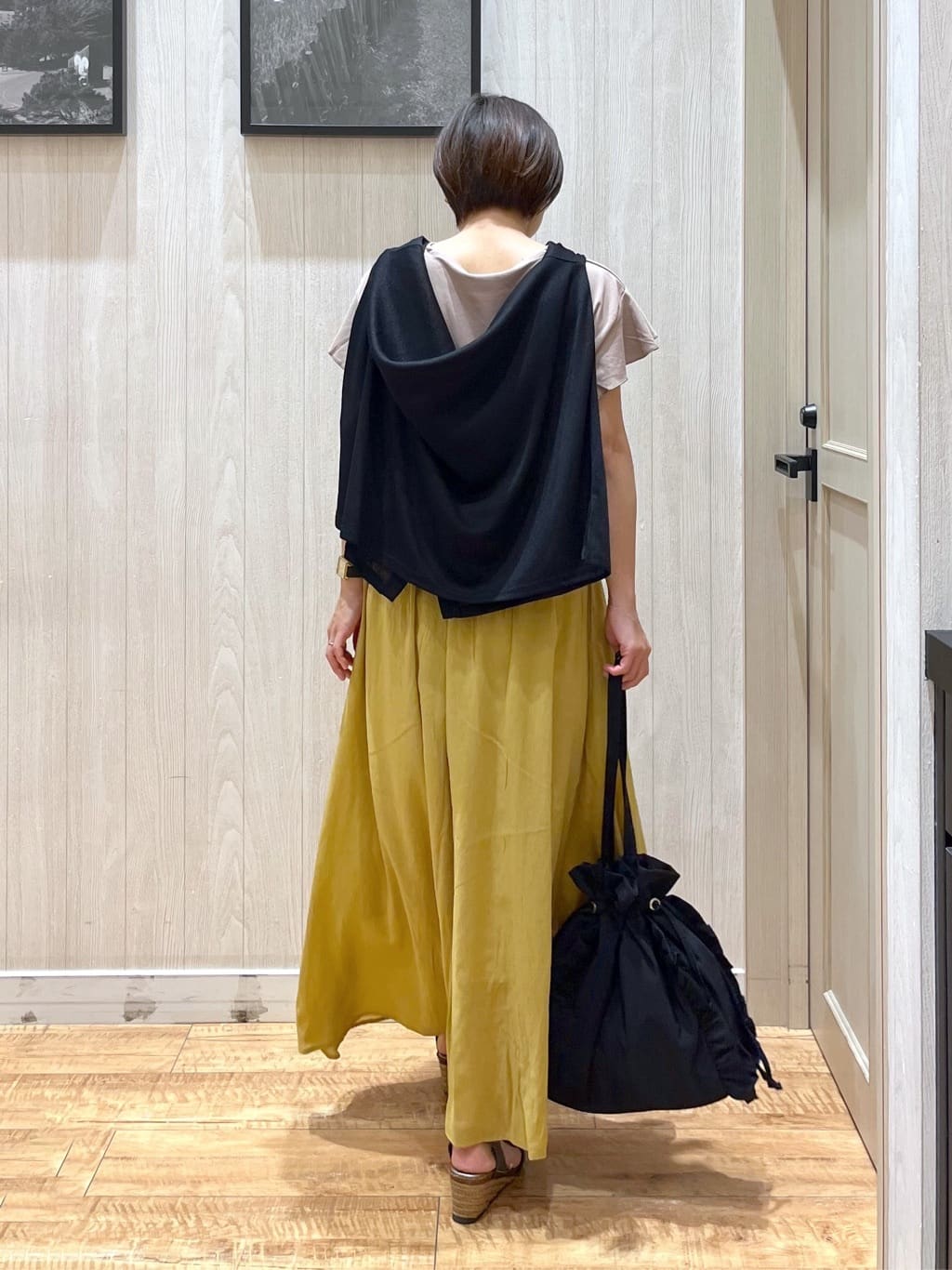 shirayuuuさんの「SHOO･LA･RUE｜【S-LL/ひんやり/UV】手の甲まで隠れる トッパーカーディガン」を使ったコーディネート