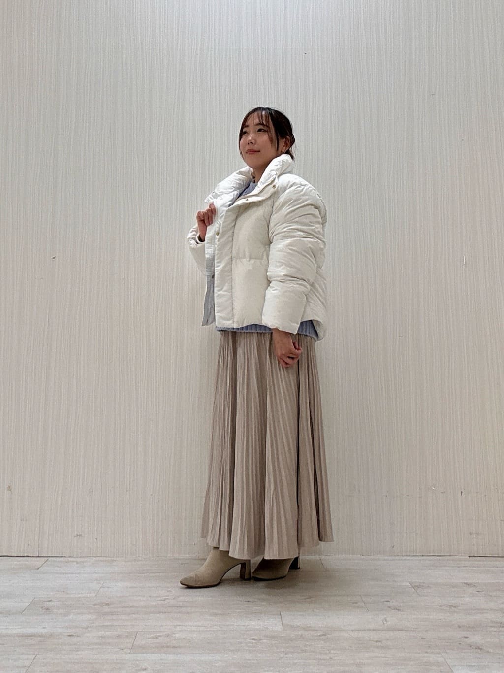 ayakaさんの「UNTITLED｜【洗える】スポンディッシュ ケーブル柄ニット」を使ったコーディネート