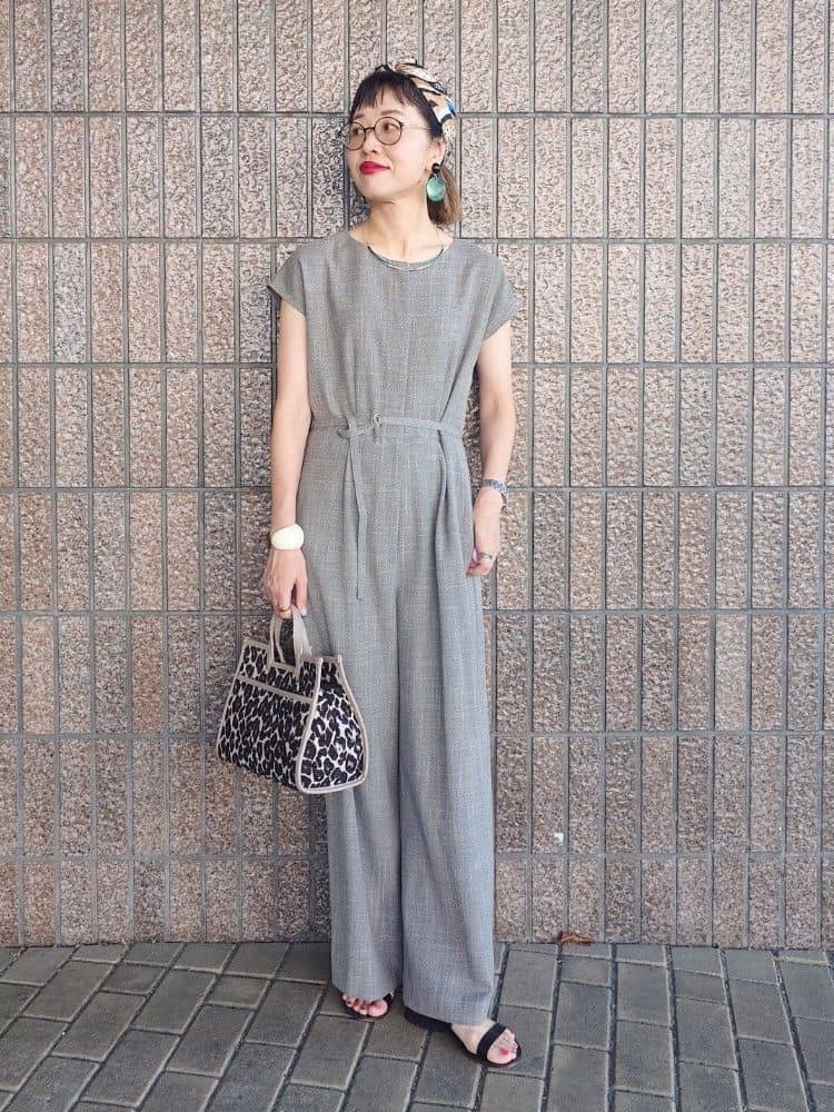 MUTSUKOさんの「UNTITLED｜【接触冷感/オールインワン/洗える】梳毛調合繊コンビネゾン」を使ったコーディネート