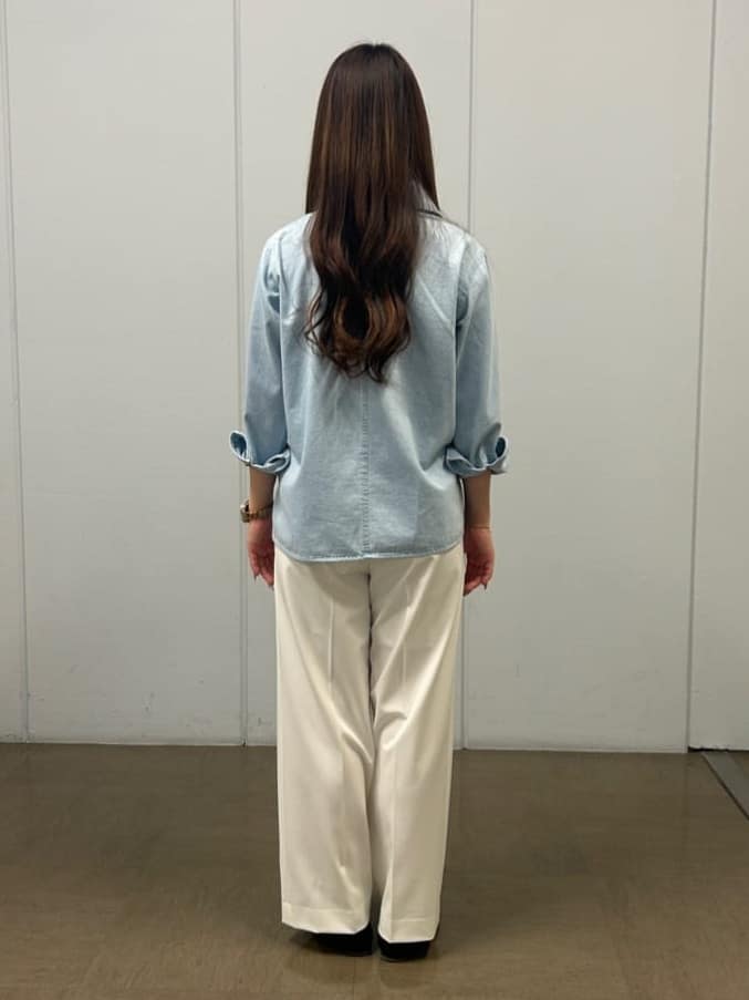 まいさんの「UNTITLED｜◆ストレッチストレートパンツ」を使ったコーディネート