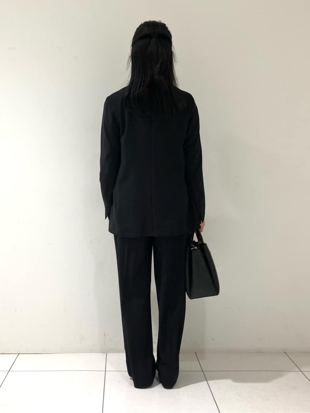 momokoさんの「INDIVI｜【軽く羽織れる！】ダブルジャケット」を使ったコーディネート