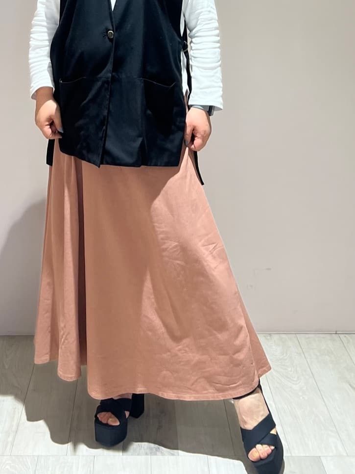 yumiさんの「ESPERANZA｜ラク盛り厚底サンダルⅢ」を使ったコーディネート