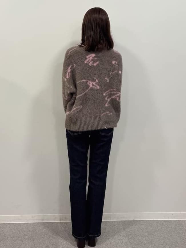 るかちさんの「OPAQUE.CLIP｜アート柄シャギーニット【洗濯機OK】」を使ったコーディネート