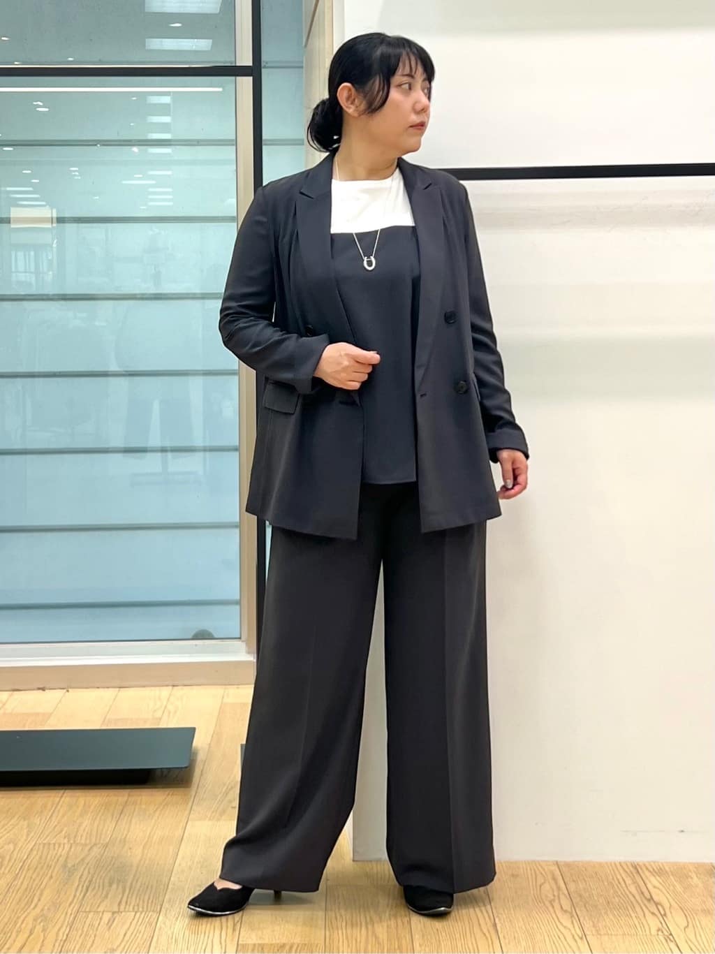 shimaさんの「INDIVI｜【軽く羽織れる！】ダブルジャケット」を使ったコーディネート