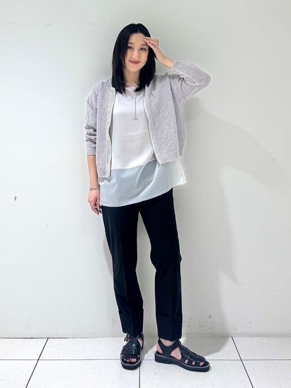 そんさんの「INDIVI｜【洗える】裾シアー半袖トップス」を使ったコーディネート