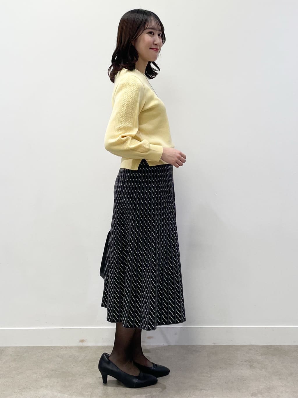 yukariさんの「Reflect｜【選べる8色／スカートにもパンツにも◎】ウール混ボートネックニット」を使ったコーディネート