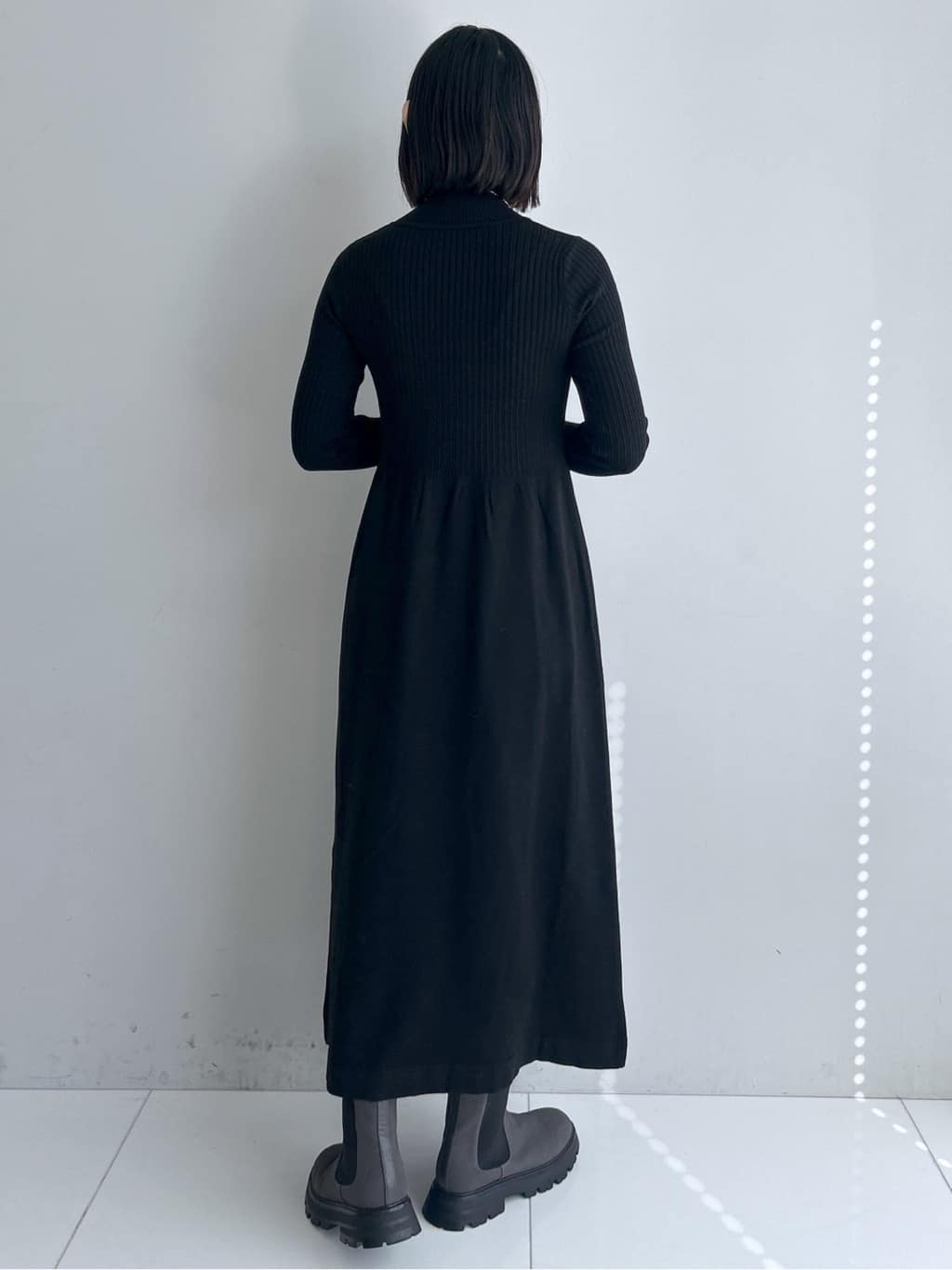 Hirokaさんの「Dessin｜【2点セット・洗える】シャギーベストニットワンピース」を使ったコーディネート