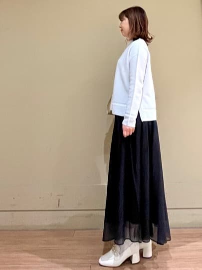 Juneさんの「UNTITLED｜◆【後ろウエストゴム/洗える】シアーローンロングスカート」を使ったコーディネート