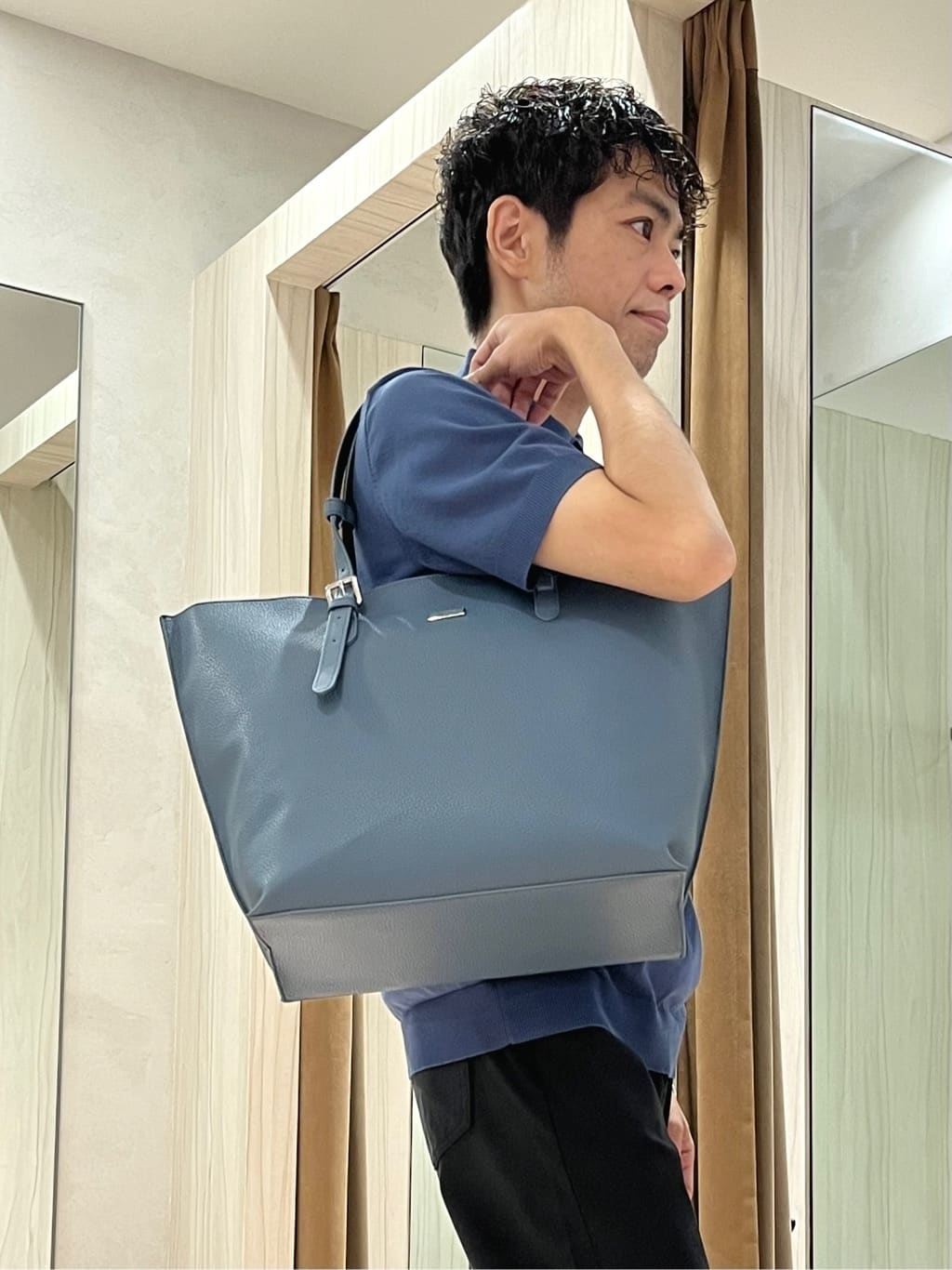 URAさんの「TAKEO KIKUCHI｜【Made in JAPAN】播州織 ストレッチ パンツ」を使ったコーディネート