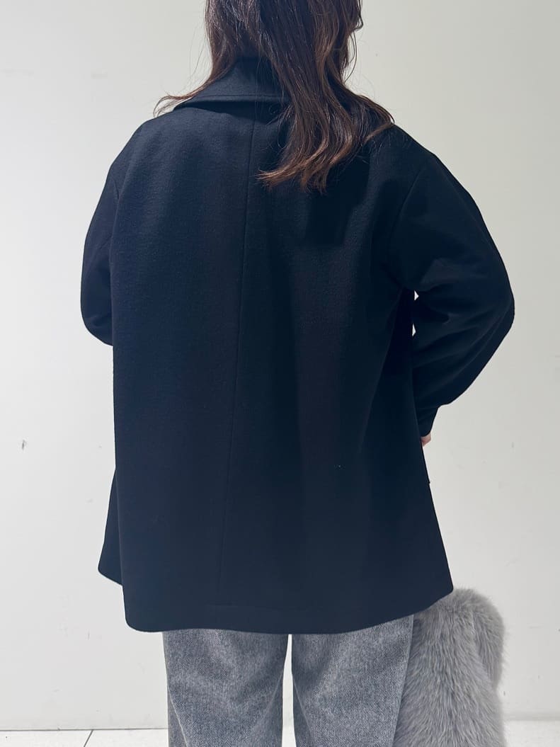 そんさんの「INDIVI｜【軽やか／ゆったり】ウール混ショートトレンチコート」を使ったコーディネート